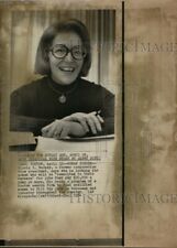 1974 Gloria Burney heads program Boston search women fill top jobs 8X11 Photo picture