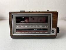 Vintage 1975 GE General Electric (7-4601A) Alarm Clock Radio AM FM Faux Wood picture