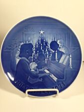 Vintage Bing & Grondahl Christmas Plate Christmas at Home 1971 picture