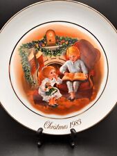 Avon 1983 Christmas Plate. Enjoying The Night Before Christmas. 9.5” Decorative  picture