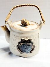 vintage stoneware frog/toad teapot picture