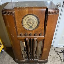1937 Sears  Silvertone 4590 Console Tube Radio, Nice Piece to restore.Powers On picture