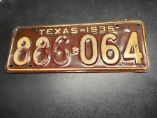 VINTAGE 1935 TEXAS LICENSE PLATE picture