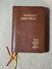 THE VATICAN II SUNDAY MISSAL- St. Paul Editions - Genuine Leather - 1974 VTG picture
