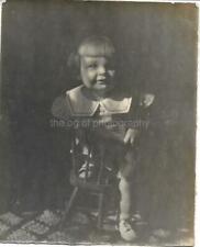 YOUNG CHILD Girl FOUND PHOTO Original BLACK & WHITE Portrait PHOTOGRAPHY D 99 11 picture
