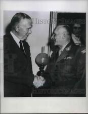 1952 Press Photo Brazilian War Minister Gen N E Leal & US Sec of Defense picture