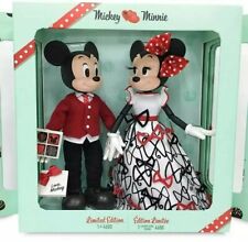 NEW Disney Mickey Mouse & Minnie Mouse Limited Edition Valentine's Day Doll Set picture