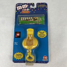 M&M's Minis Candy Hander Dispenser Clip-On Cap Candy Vintage 2002 Yellow New picture