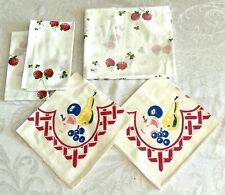 VTG Raspberry Print Card Table Sized Tablecloth w/2 napkins + 2 addtl' napkins picture