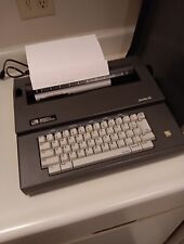 Smith Corona Deville 80 Portable Typewriter w/ Cover  Works Great picture