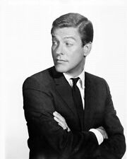 Dick Van Dyke arms folded as Rob Petrie Dick Van Dyke Show 4x6 photo inch picture