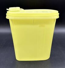 Vintage Tupperware 792 Yellow Beverage Buddy Pitcher 1 Qt With Flip Top Lid picture