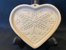 Pampered Chef “Anniversary” Heart Cookie Mold 2000 - Shelf picture