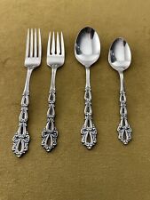Oneida Community Stainless Flatware CHANDELIER 4 PIECE PLACE SETTING Excellent picture