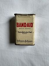 Vintage Johnson & Johnson Band-Aid Metal Box Tin Tyro-thri-cin Pad Anticeptic 36 picture