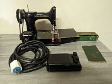 1952 Vintage SINGER FEATHERWEIGHT Portable SEWING MACHINE 221-1 CASE Power Test picture