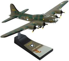 USAF Boeing B-17F Red Gremlin Flying Fortress Desk Model 1/62 WW2 SC Airplane picture
