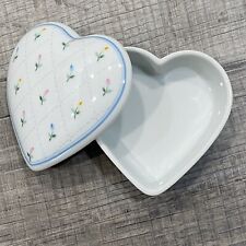 Vintage Porcelain Floral Heart Shaped Lidded Trinket Box Japan 3.75 in diameter picture