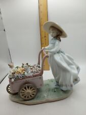 Lladro Kitty Cart Girl with Flower Cart & Cats #6141 B-21J Figurine Statue picture