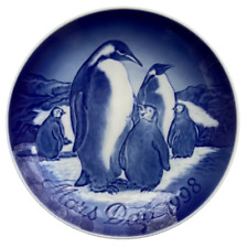 Bing & Grondahl B&G Mother's Day Plate Mors Dag 1998 Penguin and Chicks picture