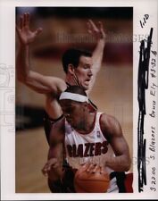 2000 Press Photo Portland Trail Blazers basketball Bonzi Wells - ords07595 picture