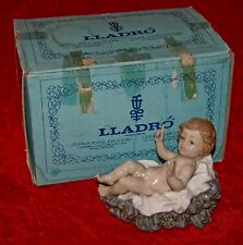 LLADRO Porcelain BABY JESUS #1388 In Original Box 1980's Made in Spain RARE picture