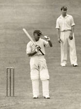 Australian batsman Stan McCabe acknowledges applause for double ce- 1930s Photo picture
