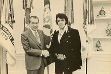 Elvis Presley Meets Pres. Richard Nixon 1970 Vtg 6X4 Picture Postcard picture