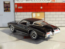 3RD GEN 1971-73 BUICK RIVIERA V-8 BOAT TAIL 1/64 DIECAST DIORAMA MODEL A3 picture