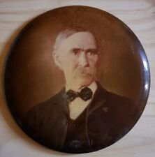 Vintage Round Metal Picture 6” Old Man In Suit Columbia Portraits Co. Chicago picture