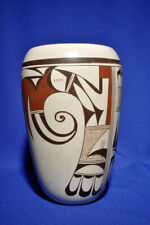 Hopi pottery jar by Joy Navasi, Frog Woman picture
