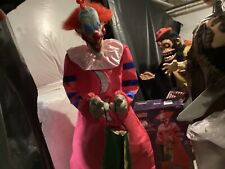 spirit halloween 2023 Slim Killer Klowns from Outer Space picture