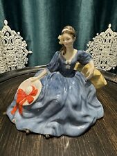 Stunning Vintage Royal Doulton Figurine, Excellent Condition picture