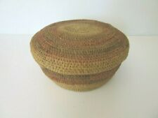 VINTAGE TIGHTLY WOVEN ROUND BASKET with LID Geometric Design ~  6