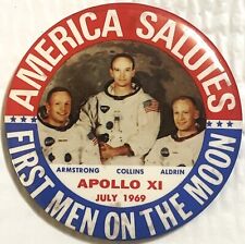 Vintage Large 1969 Apollo NASA First Men on Moon Pin Pinback, Americana History picture