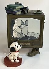 WDCC Disney 101 Dalmatians Come on Lucky and TV 2 Piece Figurine Set Complete picture