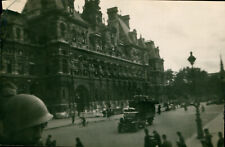 1944 WWII GI's  Paris France Photo GI's City Hall picture