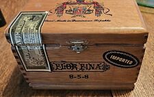 A. Fuente Flor Fina 8-5-8 Wooden Cigar Box Tobacciana Wood picture