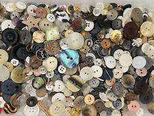 Eclectic Mix 1 lb Of Premium Quality Buttons All Types & Sizes Avg 500 pcs  picture