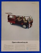 1967 VOLKSWAGEN BUS/STATION WAGON ORIGINAL COLOR PRINT AD 