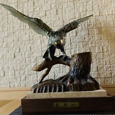 Hawk Metal Ornament Eagle Bird Raptor Iron Sculpture Art Souvenir 飛躍 13 lb Japan picture