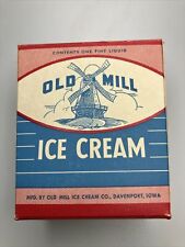 Vintage Old Mill  Pint Ice Cream Carton Davenport, Iowa Wind Mill July 4 Decor picture
