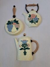 Vintage Teapot Kettle Wall Decor Kitchen Plastic 3 Piece  picture