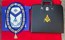 Masonic Blue Lodge Apron Gold chain collar with jewel and Masonic Regalia Case picture