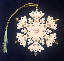 LENOX Porcelain Snowflake Christmas Ornament 'Cindy 2009' w/24k Gold Detail picture