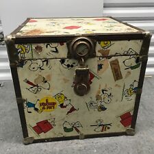 Vintage 1960 Rare Snoopy Peanuts Trunk Toy Chest Joe Cool picture