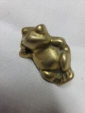 Small Gold Brass Frog tiny shiny lazy frog picture