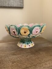 Griffin Smith Hill Pedestal Bowl Majolica Daisy Pattern Antique picture