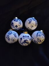 Set of 5  CHINOISERIE Blue & White Ball Ornaments,  picture