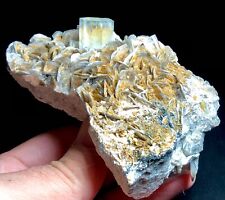 355 grams beautiful Aquamarine Crystal Specimen from Pakistan picture